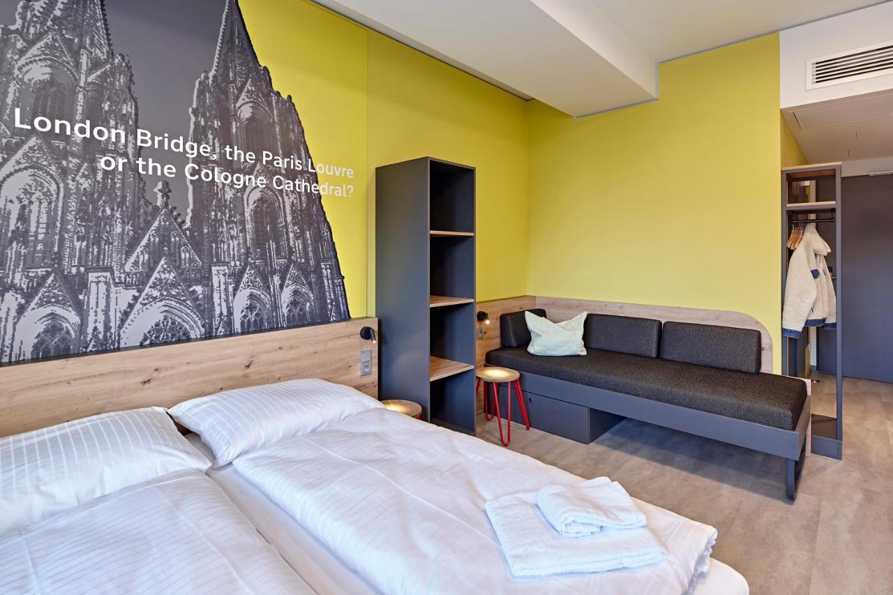 Meininger Hotel Koeln West Buitenkant foto